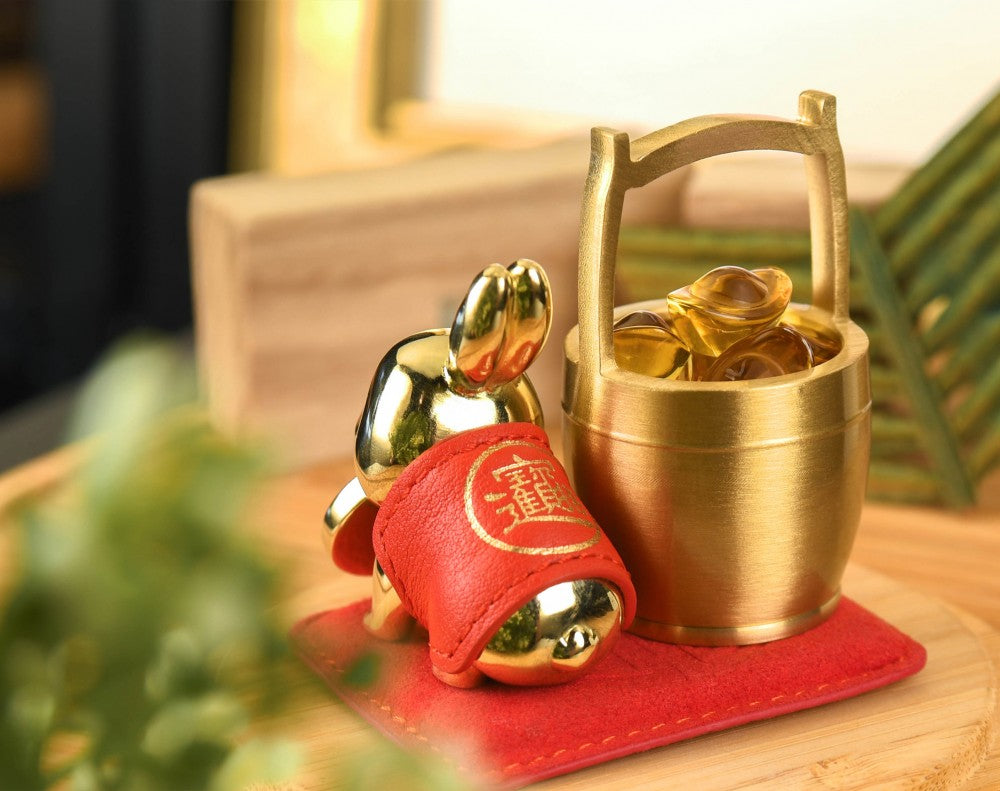 Kimbo Golden Rabbit + Bucket of Gold