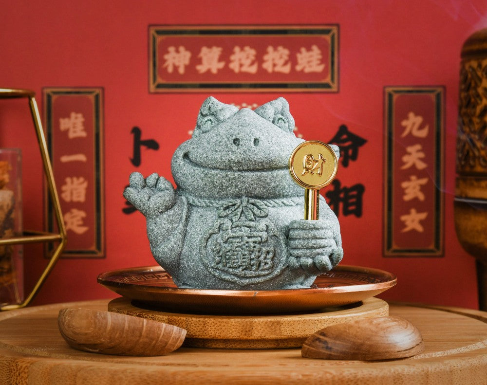 WaWa Frog's Key to Wealth Stone Figurine